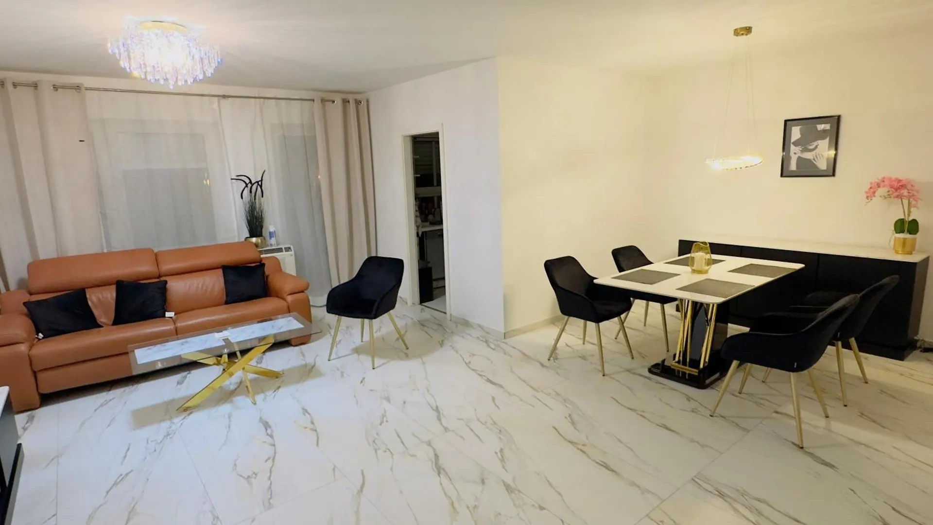 Apartment Modern Moeblierte Wohnung In Zentraler Lage Frankfurt am Main