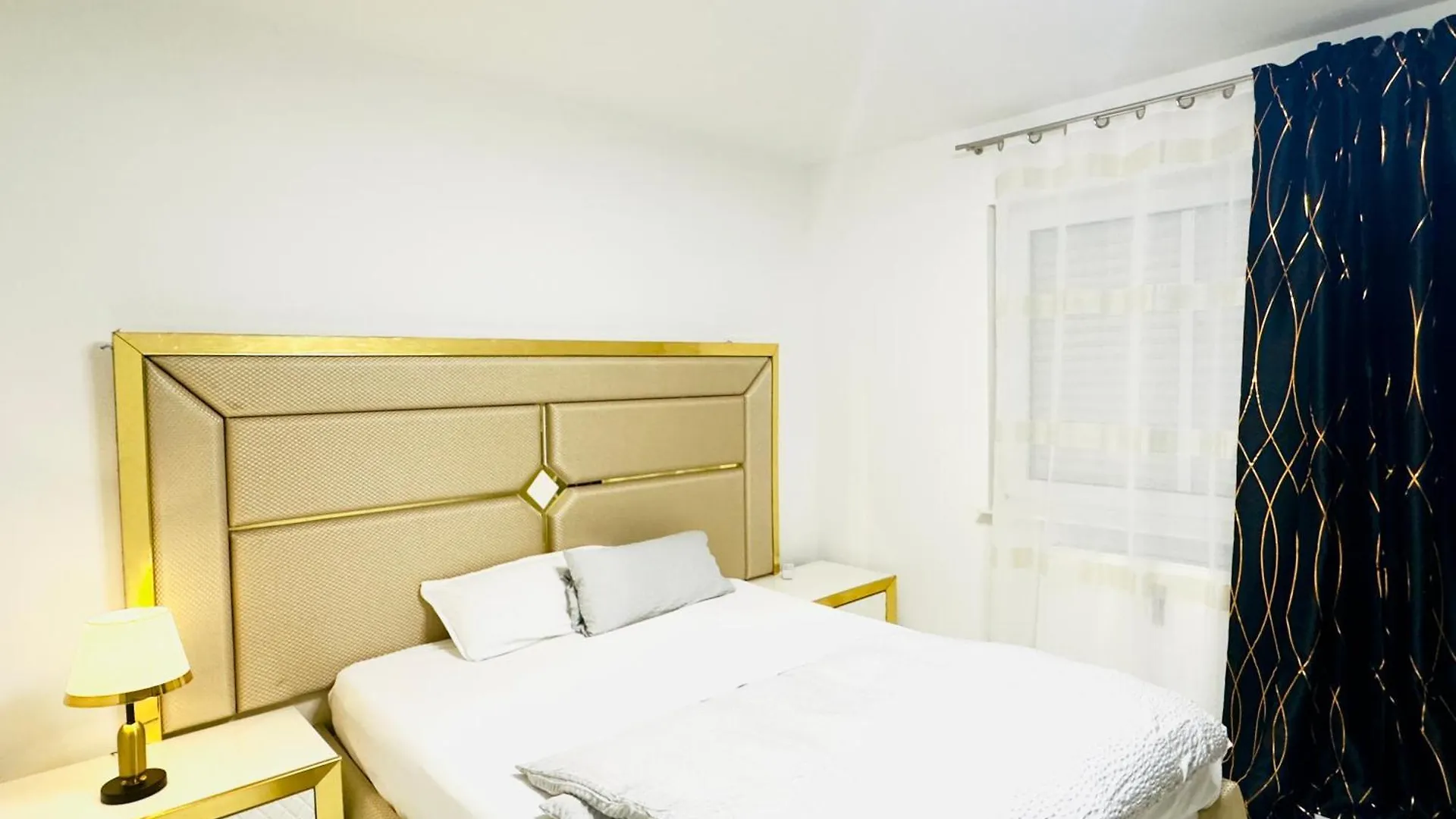 Apartment Modern Moeblierte Wohnung In Zentraler Lage Frankfurt am Main