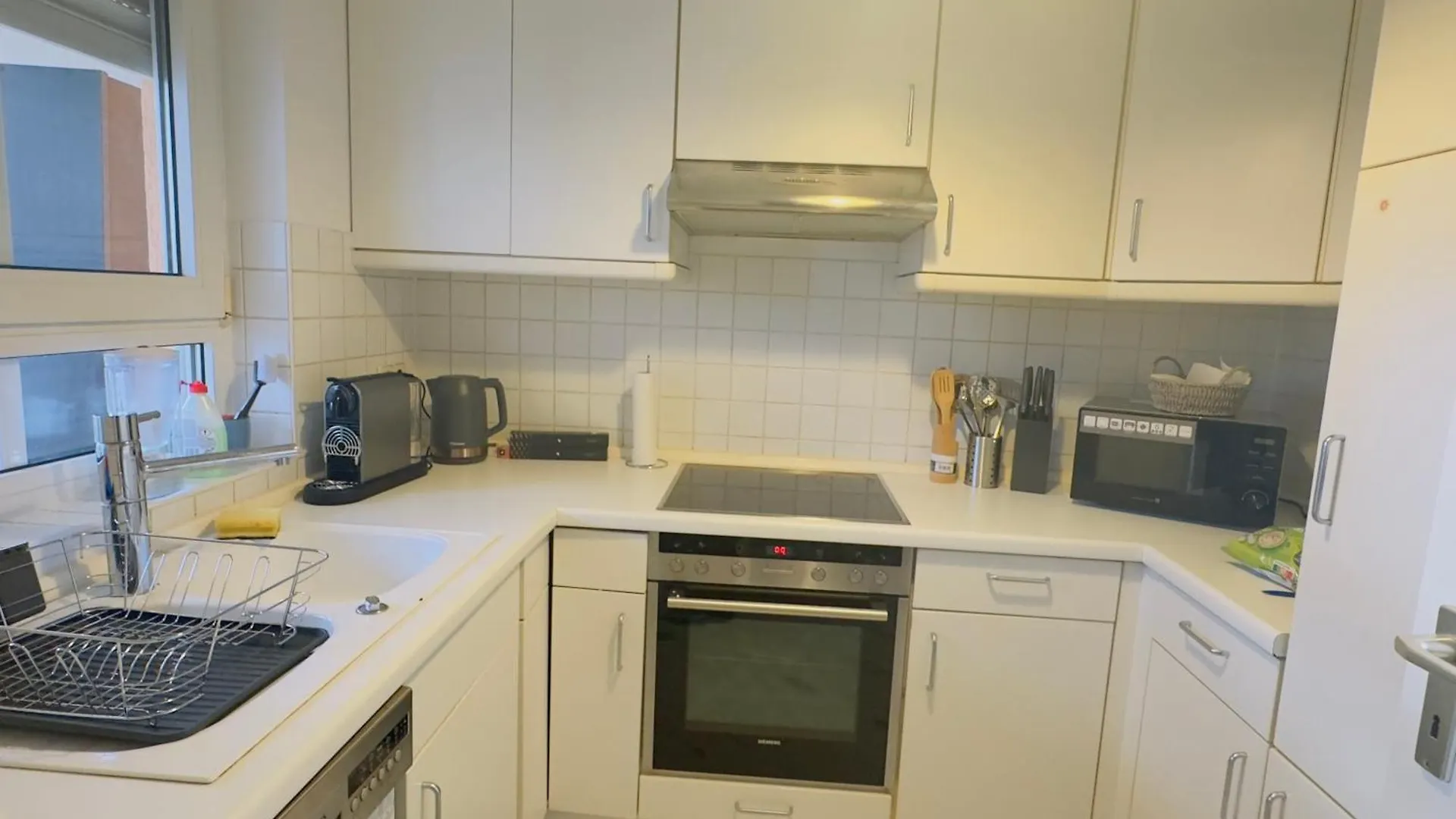 Apartment Modern Moeblierte Wohnung In Zentraler Lage Frankfurt am Main Germany